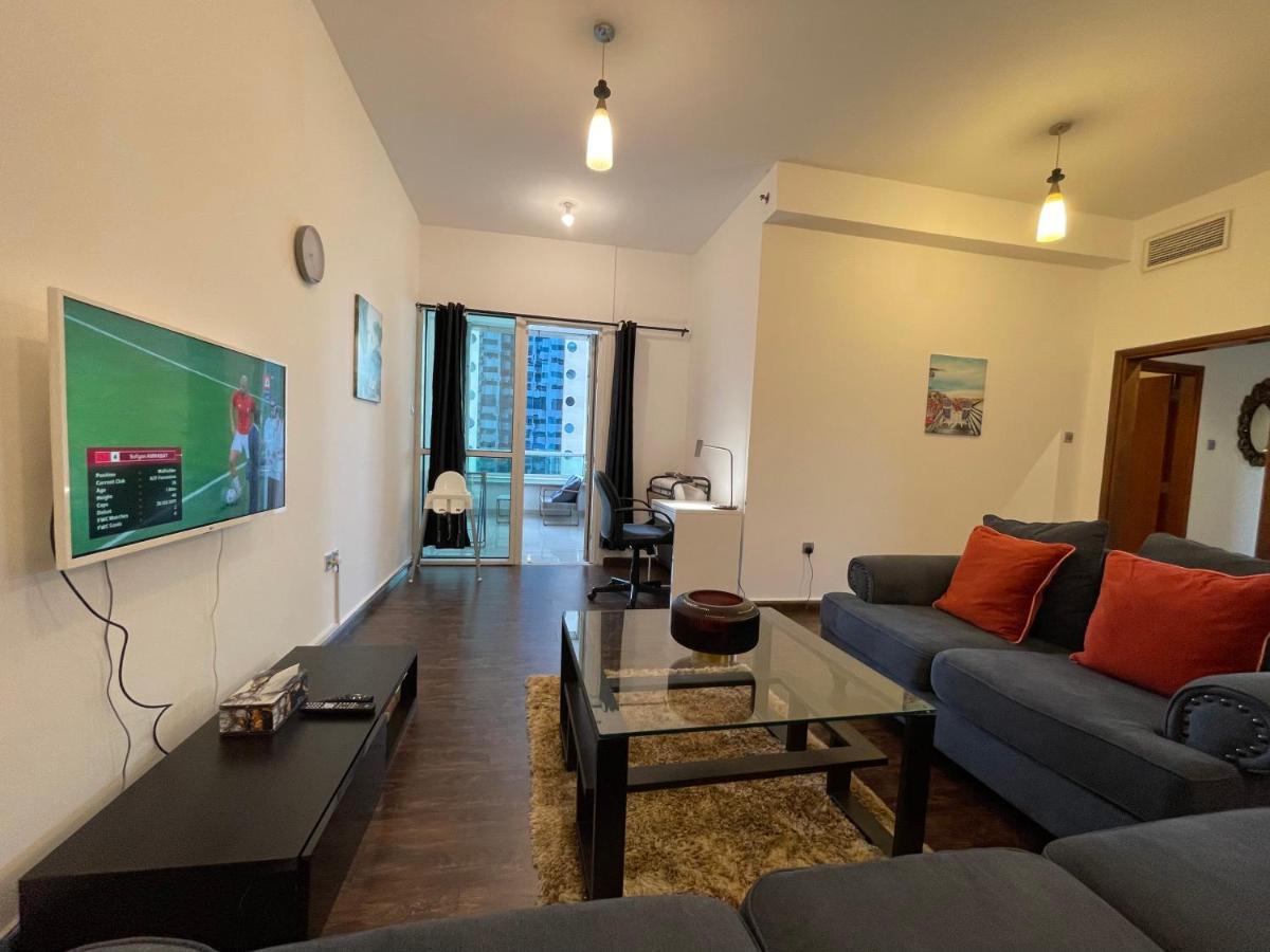 Sea View 1Br Apartment - Marina Pinnacle Dubai Exterior photo