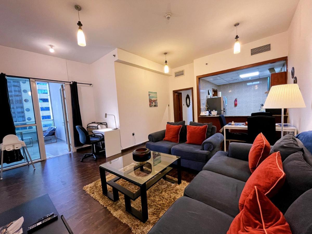 Sea View 1Br Apartment - Marina Pinnacle Dubai Exterior photo